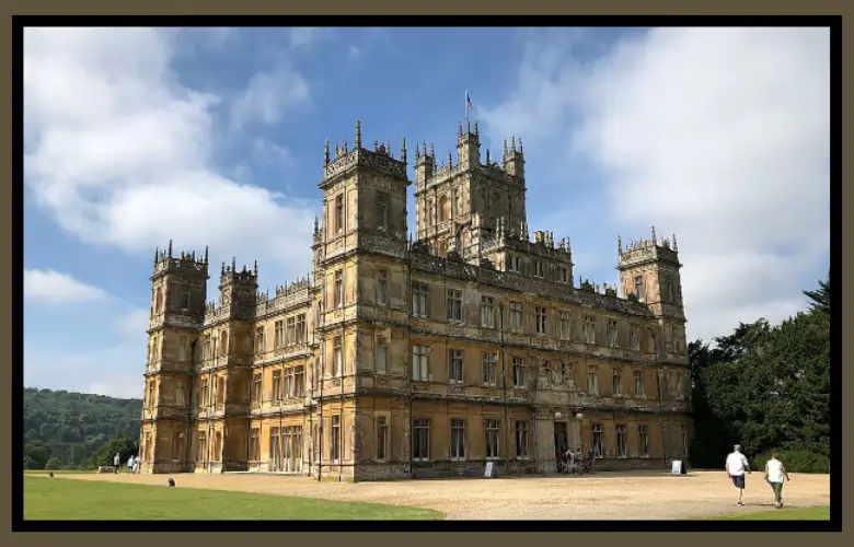 Where Is Downton Abbey Set? The Real Locations Behind the Series Where Is Downton Abbey Set? The Real Locations Behind the Series