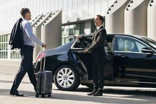 A Guide to Airport Transfers A Guide to Airport Transfers